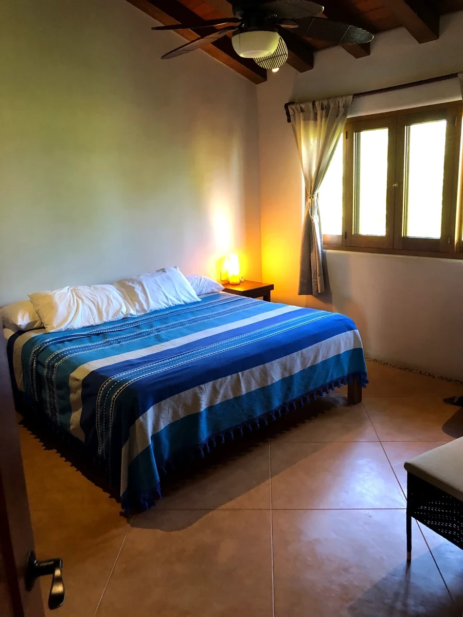 Master bedroom at Villa Alegría